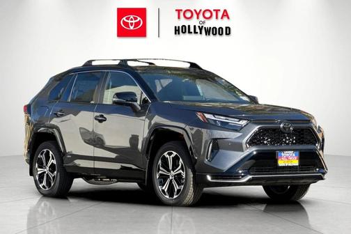 2025 Toyota RAV4 Hybrid SE