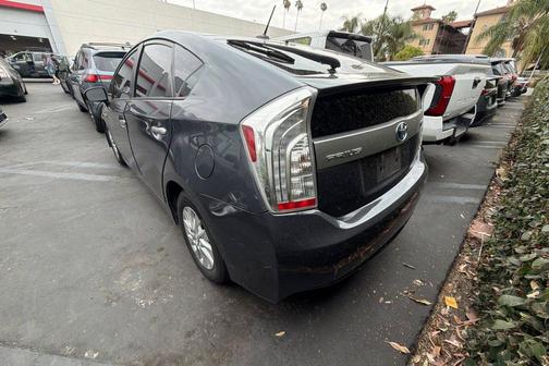 Winter Gray 2014 Toyota Prius Plug-in Advanced