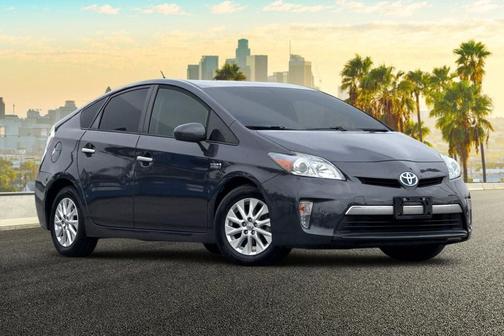 Winter Gray 2014 Toyota Prius Plug-in Advanced