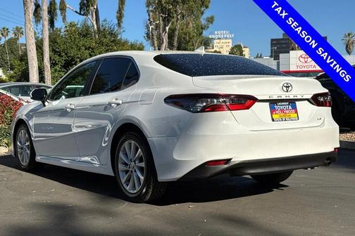 2024 Toyota Camry LE