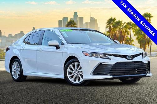 2024 Toyota Camry LE