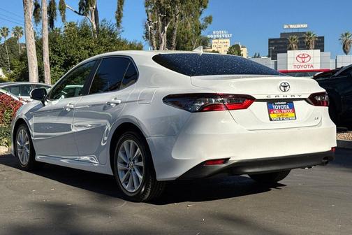 2024 Toyota Camry LE