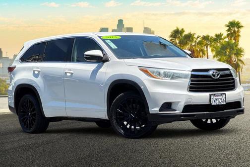 Blizzard Pearl 2015 Toyota Highlander LE