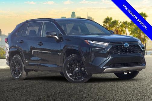 2022 Toyota RAV4 Hybrid SE