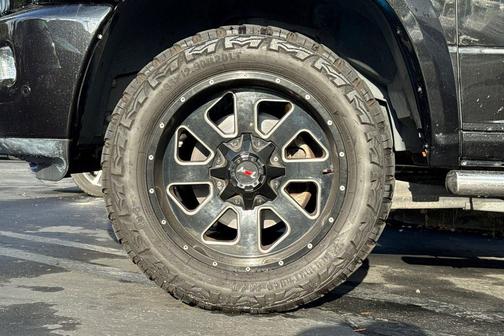 Brilliant Black Crystal Pearlcoat 2018 RAM 2500 Laramie Crew Cab 4x4 6'4' Box