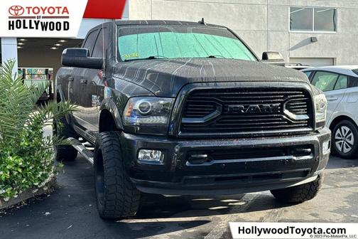 Brilliant Black Crystal Pearlcoat 2018 RAM 2500 Laramie Crew Cab 4x4 6'4' Box