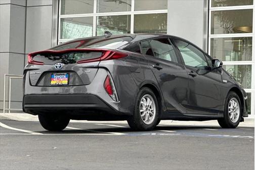 2020 Toyota Prius Prime XLE