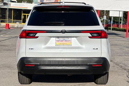 2024 Toyota Grand Highlander Hybrid XLE