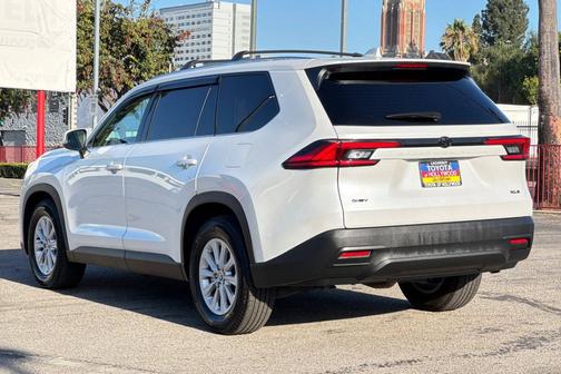 2024 Toyota Grand Highlander Hybrid XLE