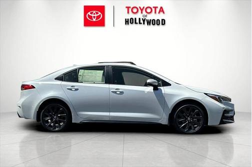 2025 Toyota Corolla Hybrid SE