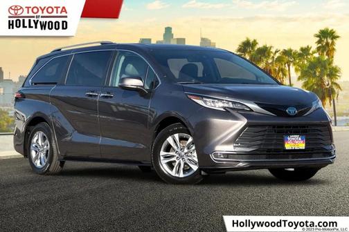 2023 Toyota Sienna Limited