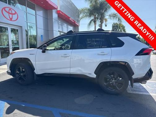 2019 Toyota RAV4 Hybrid SE