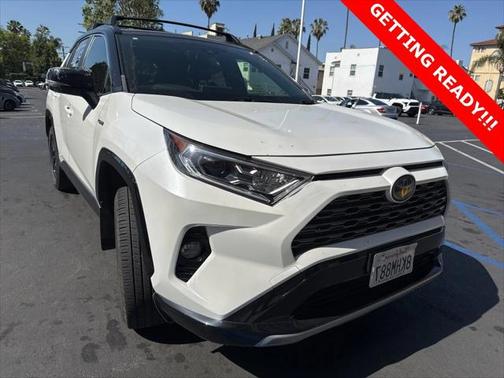 2019 Toyota RAV4 Hybrid SE
