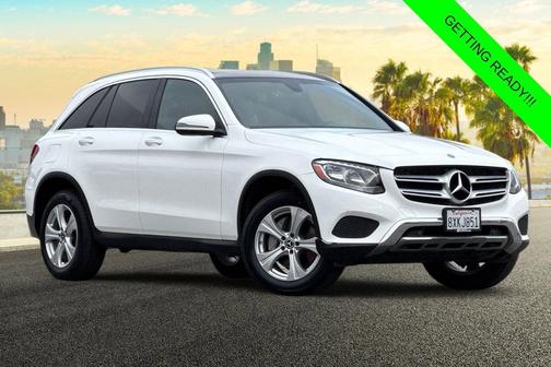 Polar White 2018 Mercedes-Benz GLC 300 Base