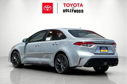 2025 Toyota Corolla Hybrid SE