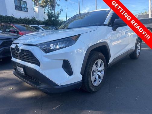2019 Toyota RAV4 LE