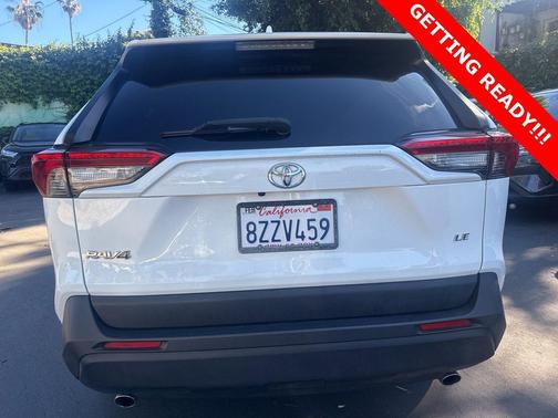 2019 Toyota RAV4 LE