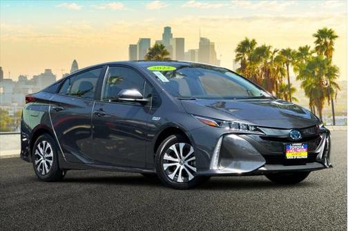 2022 Toyota Prius Prime XLE