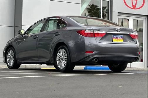 2015 Lexus ES 350 Crafted Line