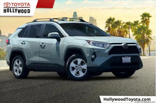 2021 Toyota RAV4 XLE