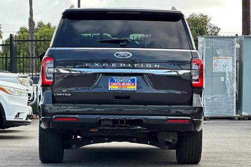 Dark Matter 2023 Ford Expedition Limited