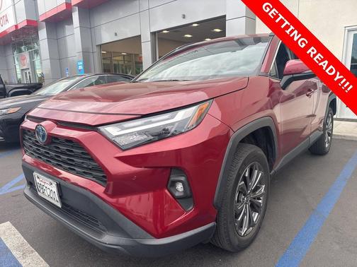 2022 Toyota RAV4 Hybrid XLE Premium