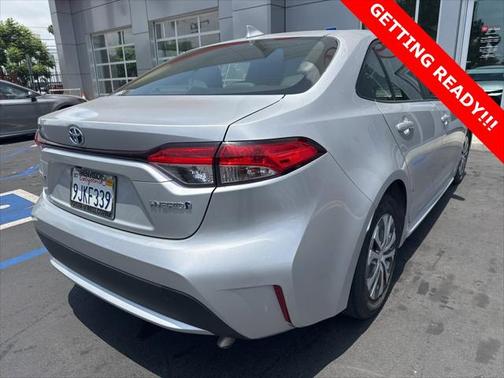 2022 Toyota Corolla Hybrid LE