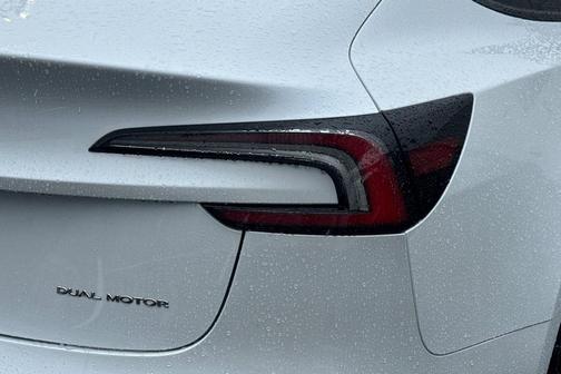 2024 Tesla Model 3 Long Range