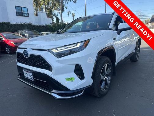 2023 Toyota RAV4 Prime SE