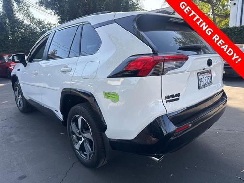 2023 Toyota RAV4 Prime SE