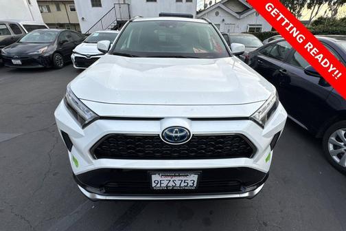 2023 Toyota RAV4 Prime SE