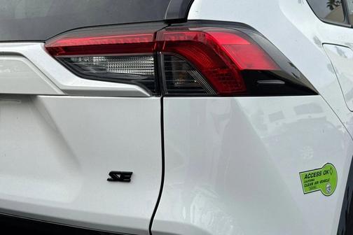 2023 Toyota RAV4 Prime SE