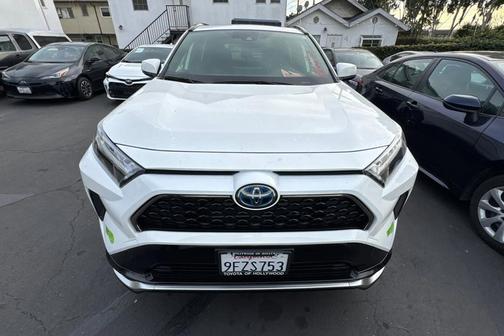 2023 Toyota RAV4 Prime SE