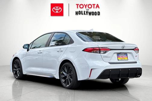 2025 Toyota Corolla SE
