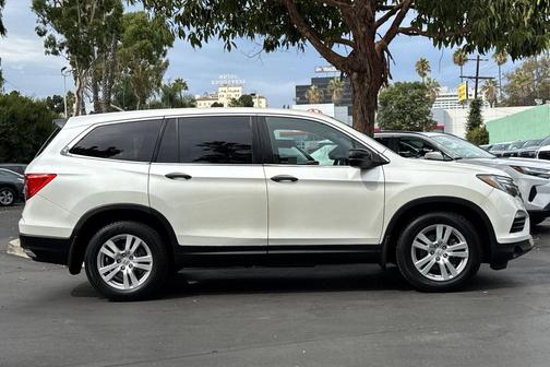 2017 Honda Pilot LX