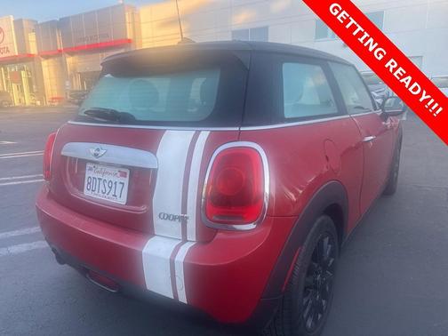 2015 MINI Hardtop Cooper