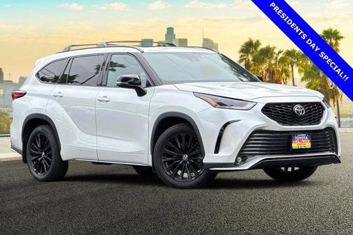 2023 Toyota Highlander XSE