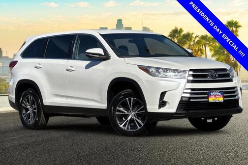 2019 Toyota Highlander LE