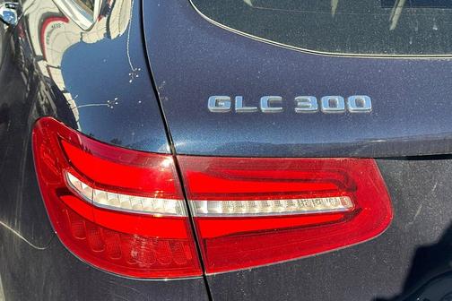 2019 Mercedes-Benz GLC 300 Base