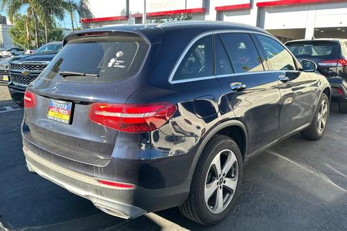 2019 Mercedes-Benz GLC 300 Base
