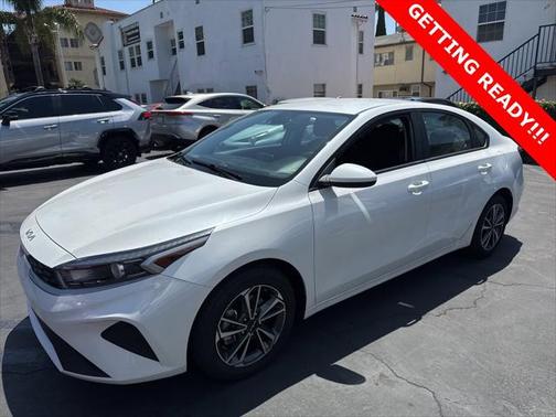 2023 Kia Forte LXS