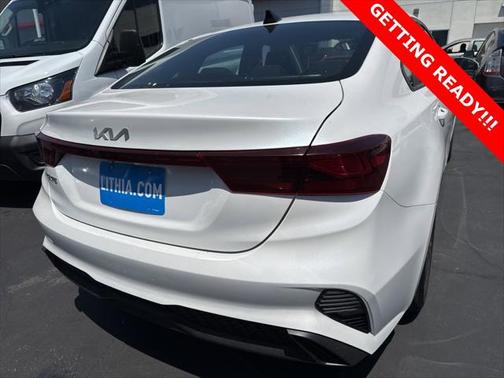 2023 Kia Forte LXS
