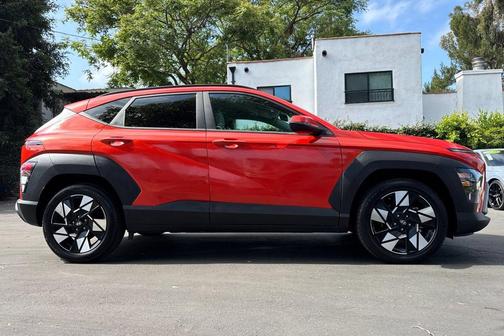 Soultronic Orange Pearl 2024 Hyundai KONA SEL