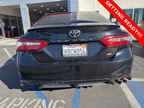 2018 Toyota Camry SE