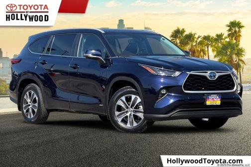 2023 Toyota Highlander Hybrid XLE
