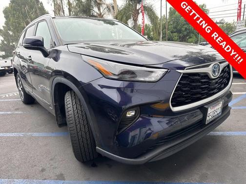 2023 Toyota Highlander Hybrid XLE