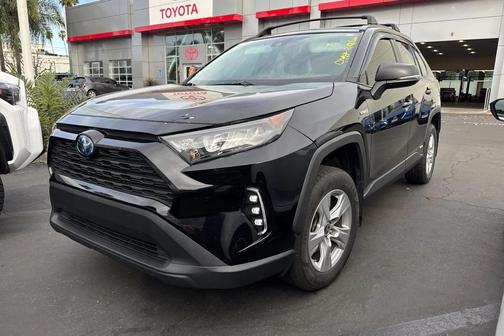 2021 Toyota RAV4 Hybrid LE