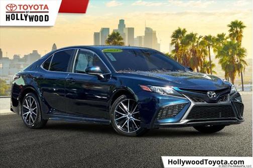 2021 Toyota Camry SE