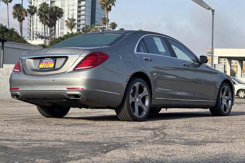 Silver 2015 Mercedes-Benz S-Class 4MATIC