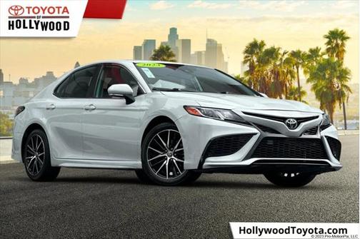 2023 Toyota Camry SE